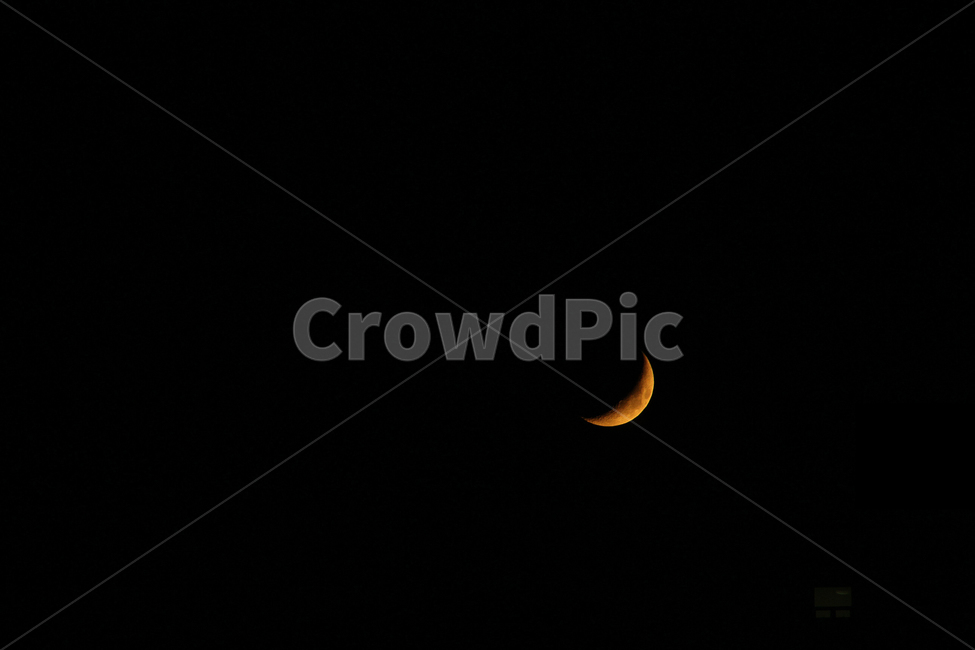 달,하늘,밤,초승달,새벽,밤하늘,moon,midnight,dawn,black,어둠,야경,밤,풍경,nightscape,night,landscape,nature,자연,outdoors,옥외,outer space,대기권 밖,universe,우주,astronomy,천문학