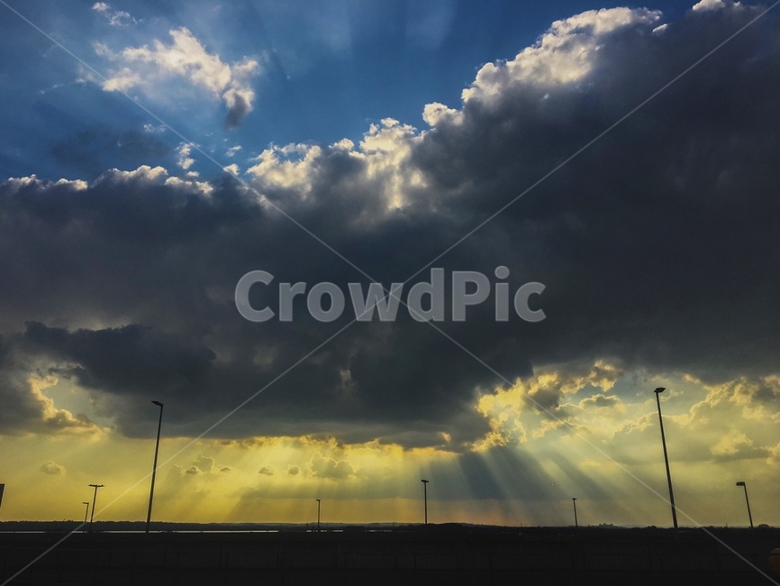 공항,활주로,날씨,구름,노을,하늘,햇빛,airport,runaway,road,weather,cloud