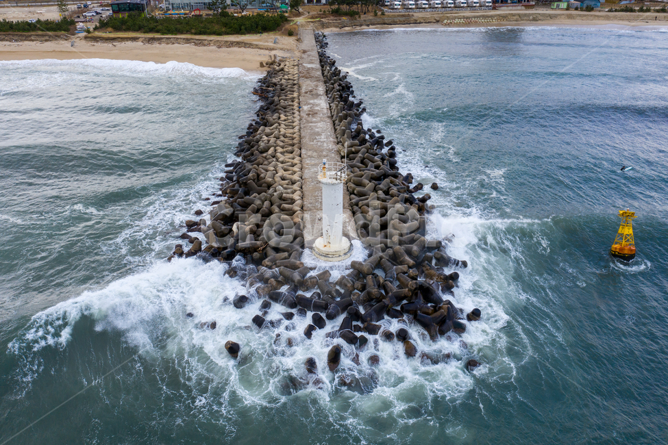 ocean,water,sea,바다,nature,자연,등대,파도,항공뷰,사천진항,자연,풍경,nature,landscape