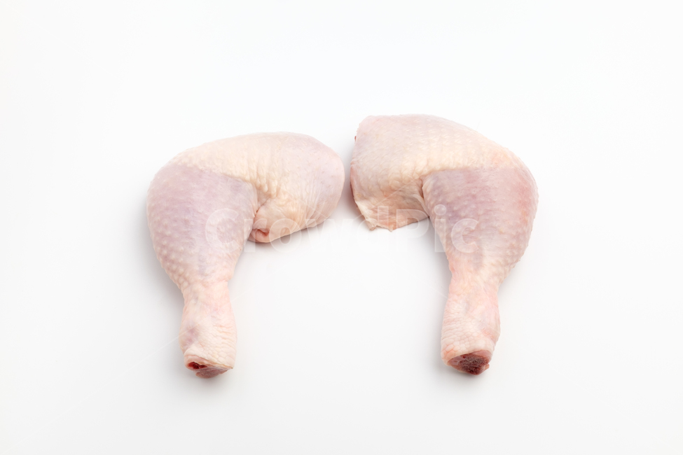 닭,생닭,손질된닭,닭껍질,닭다리,재료,식재료,음식재료,요리,고기,닭고기,날것,식품,음식,클로즈업,식용,닭뼈,맛있는,기름진,고소한,담백한,단백질