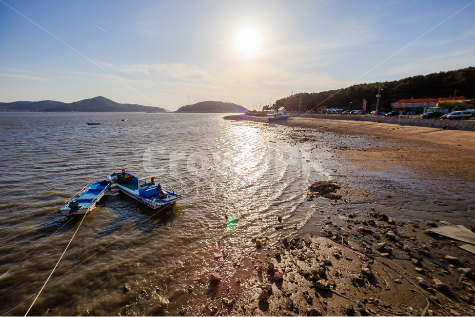 배,선박,바다,파도,해안선,연안,자연,풍경,nature,landscape,해변,바다,beach,sea,transportation,교통,vehicle,차량,watercraft