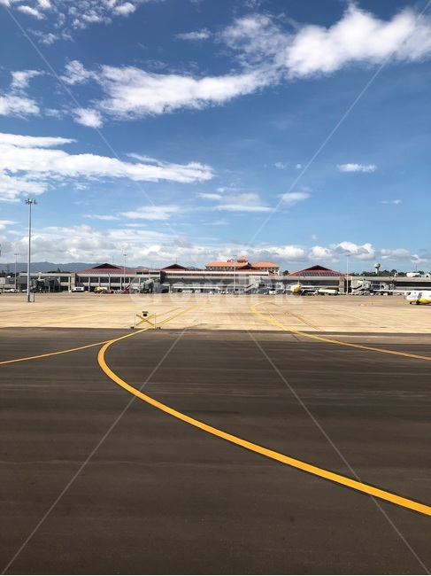 비행기,항공로,길,필리핀,세부,airport,공항,하늘,구름,도로