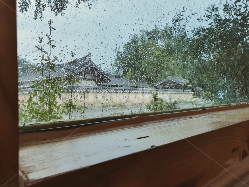비오는풍경,기왓집,한국의멋,풍경,자연,nature,비,비오는날,rain,rainy
