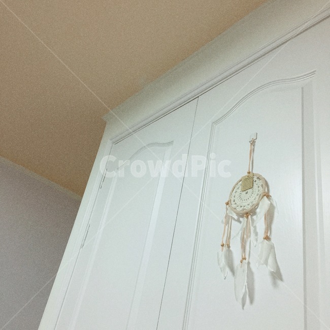 드림캐쳐,장농,페인트칠,괌야시장드림캐쳐,하얀색드림캐쳐