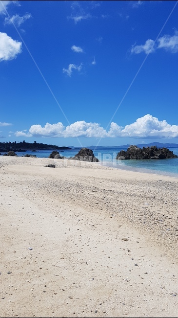 오키나와,바다,모래,섬,하늘,여름,파도,구름,okinawa,japna,sea,island,sky,wave,summer,blue,자연,풍경,nature,landscape,해변,바다,beach,sea,shoreline,해안선,water,물,ocean,대양,outdoors,옥외,land,땅,coast,연안