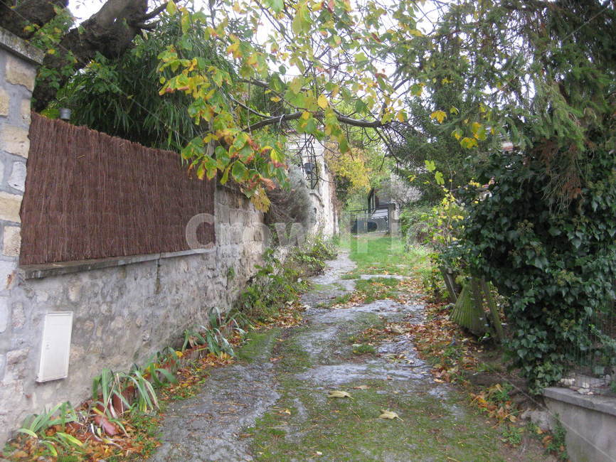 outdoors,야외,walkway,보도,path,통로,plant,식물,tree,나무,주택