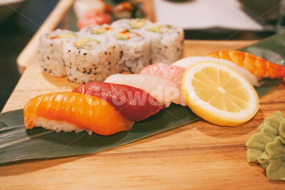 초밥,스시,일식,외식,밥,저녁,식사,음식,식재료,요리,food,cook,meal,dishes,food reserves,일식,일본음식,일본요리,Japanese food,Japanese dishes,Japanese meal,Japanese cook