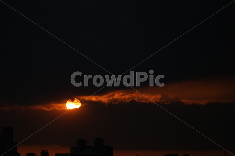 nature,자연,outdoors,옥외,dusk,황혼,sunset,일몰,sky,하늘,redsky,붉은하늘,태양