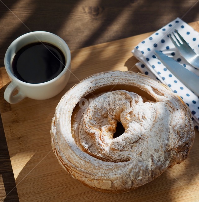 페스츄리,빵,케익,페스츄리케익,커피,음식,배경,후식,간식,제과,제빵,pastry,bread,cake,pastrycake,coffee,food,background,dessert,snack,confectionery,baking,빵,bread,디저트,간식,후식,dessert,snack,커피,카페,coffee,cafe