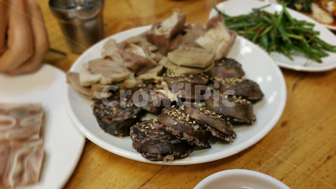 순대,간,모듬순대,편육,돼지순대,음식,음식,식재료,요리,food,cook,meal,dishes,food reserves,육류,고기,meat,한식,한국음식,한국요리,korean food,korean dishes,korean meal,korean cook