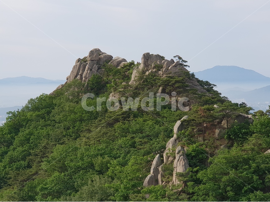 용봉산,산,풍경,바위,구름,나무,자연,풍경,nature,landscape,outdoors,옥외,cliff,낭떠러지