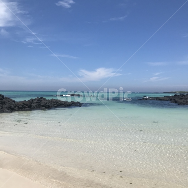 제주도,김녕,해수욕장,산호초바다,바다,제주도바다,여름,휴식,vacation,맑은하늘,자연,풍경,nature,landscape,한국자연풍경,한국자연경관,korea nature landscape,제주도,jeju,jeju island,outdoors,옥외,land,땅,water,물,shoreline,해안선,sea,ocean,대양,coast,연안