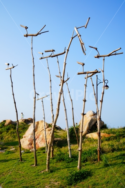 솟대,파란하늘,맑은날,대왕암,풍경,조각상,동상,석상,조형물,statue,bronze statue,stone statue,한국전통,한국문화,korean traditional,korean culture