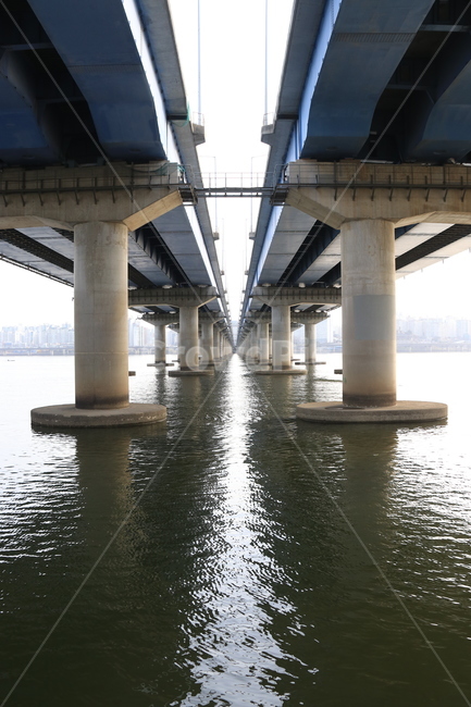 다리,bridge,대칭,물,한강,wafer,river