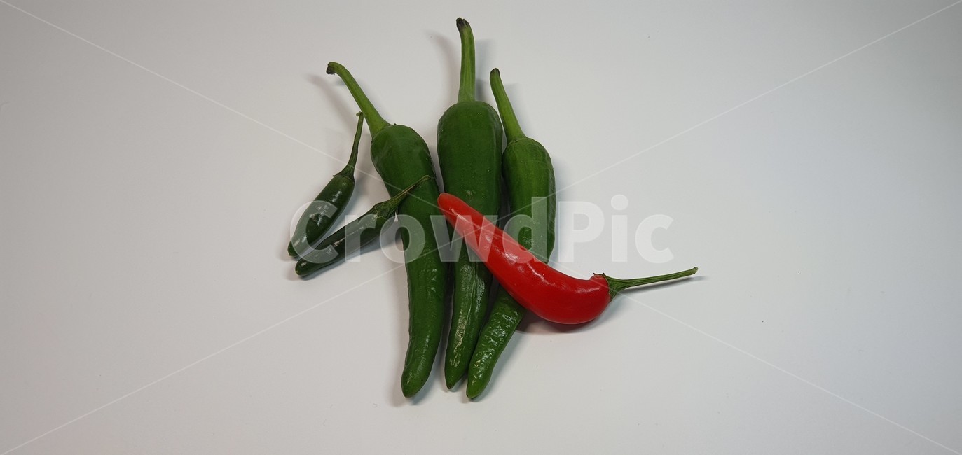 고추,채소,야채,식물,매콤,매움,food,vegetable,red,fresh,ingredient,ripe,pepper,hot,healthy,spice,chili,spicy,cooking,organic,background,freshness,cayenne,paprika,isolated,green,white,mexican,color,chilli,plant,vitamin,heat,closeup,seasoning,raw,음식,식재료,요리,food,cook,meal,dishes,food reserves,채소,야채,vegetables