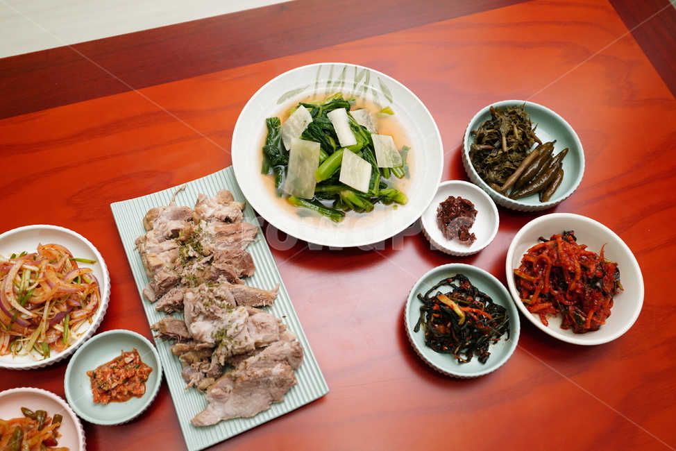 음식,고기,육류,육식,김치,물김치,한식,한국,식사,안주,반찬,먹거리,푸드,food,보쌈,수육,음식,식재료,요리,food,cook,meal,dishes,food reserves