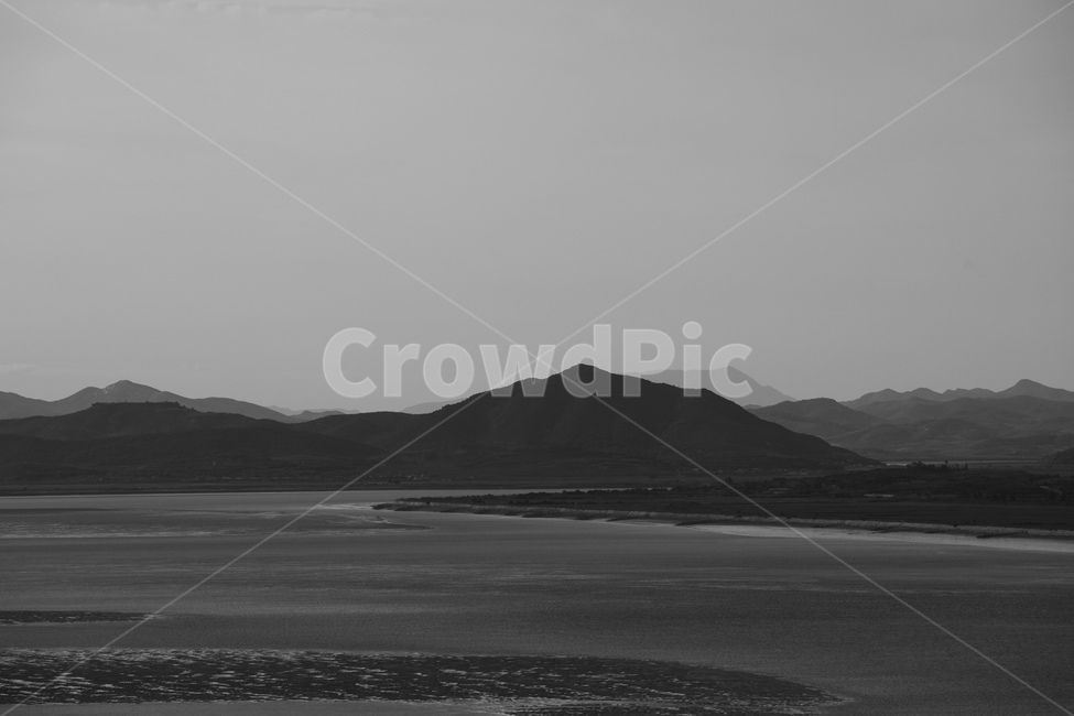 흑백,모노크롬,감성,풍경,북한,자연,풍경,nature,landscape,흑백,모노톤,monochrome,black and white,outdoors,옥외