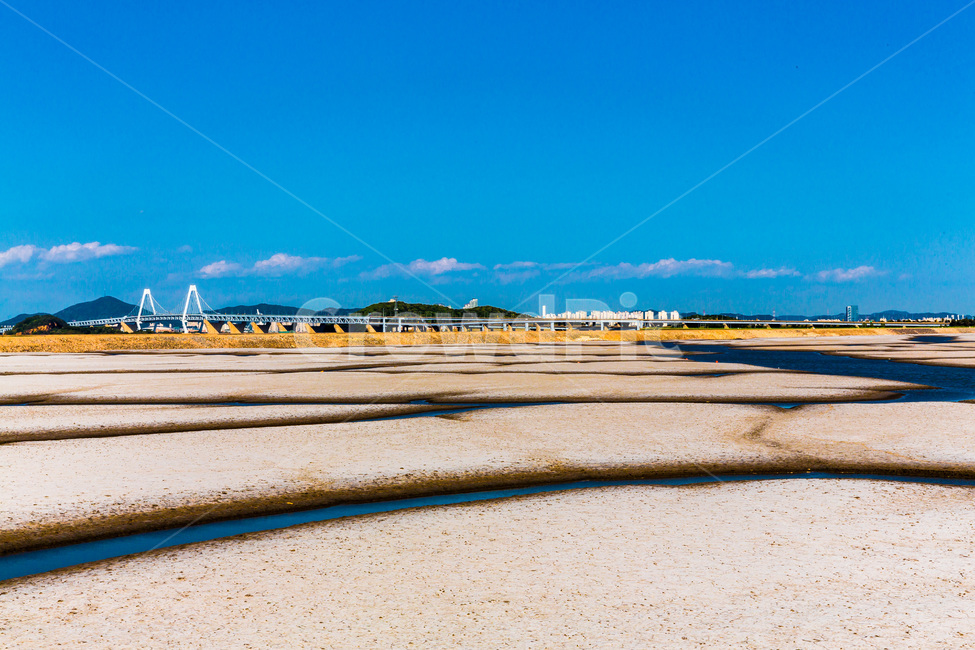 영종도,갯벌,환경,썰물,하늘,구름,모래톱,영종대교,자연,풍경,nature,landscape,한국자연풍경,한국자연경관,korea nature landscape