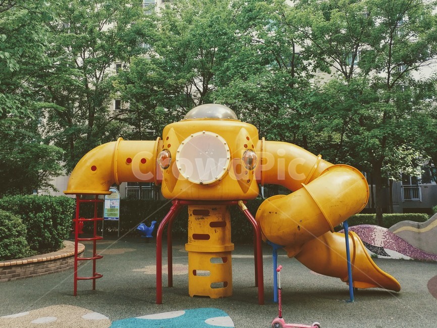 놀이터,미끄럼틀,필름,노랑,나무,놀이공원,놀이동산,놀이터,amusement park,playground