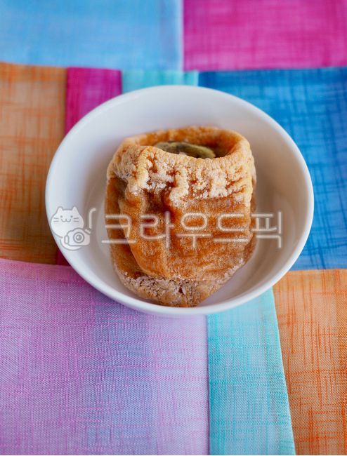 dried fruit,Persimmon,fruit,driedfruit,feeling,food,meal,driedpersimmon,wellbeingfood,dessert,background,wellbeing,Korean food,persimmon,Wellbeing food,diet food,koreanfood