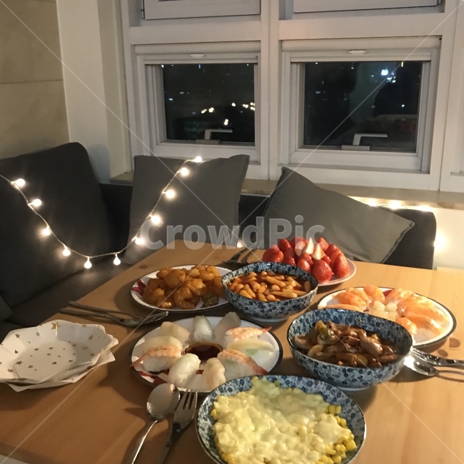 파티,홈파티,집들이,송년회,연말파티,기념일,축하,anniversary,congratulation,celebrate,celebration,음식,식재료,요리,food,cook,meal,dishes,food reserves