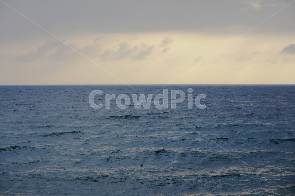 정동진,바다,파란색,하늘,파도,blue,clean,cloud,coast,day,east,environment,horizon,korea,landscape,light,lighthouse,natural,nature,ocean,outdoor,sea,seascape,sky,space,summer,sunny,sunrise,sunrisesky,travel,view,water,wave,white,winter,자연,풍경,nature,landscape,outdoors,옥외,물,대양,adventure,모험,leisure activities,레저 활동