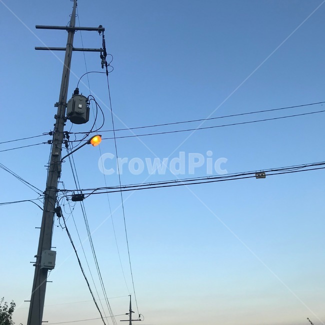 utilitypole,전신주,cable,케이블,가로등,저녁,하늘,streetlamp,sky