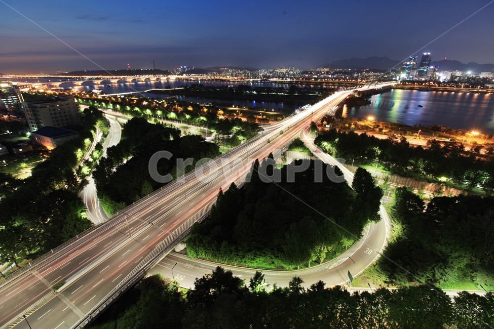 road,도로,bridge,다리,building,건물,outdoors,옥외,nature,자연,scenery,풍경,landscape,경치,freeway,고속도로,양화,대교,양화대교,바이올린,첼로,야경,서울,야경,밤,풍경,nightscape,night,landscape,도시,city,한국도시풍경,한국도시경관,korea cityscape,교통,교통수단,traffic,transportation