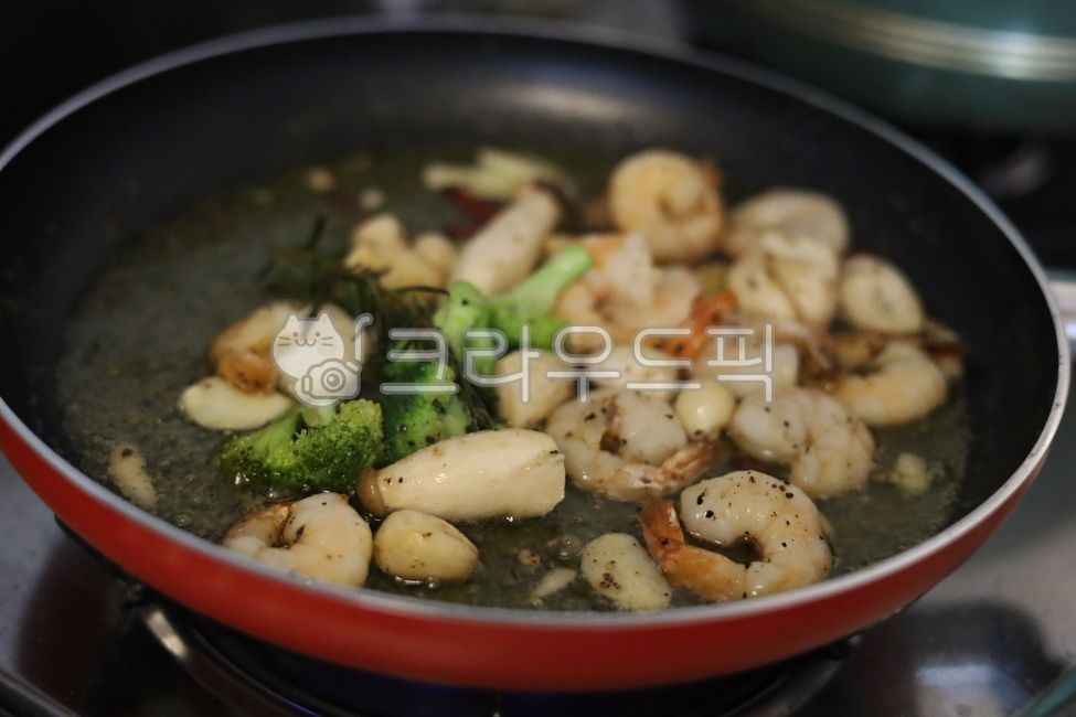 감바스,새우,새우감바스,감바스알아히요,스페인요리,음식,식재료,요리,food,cook,meal,dishes,food reserves