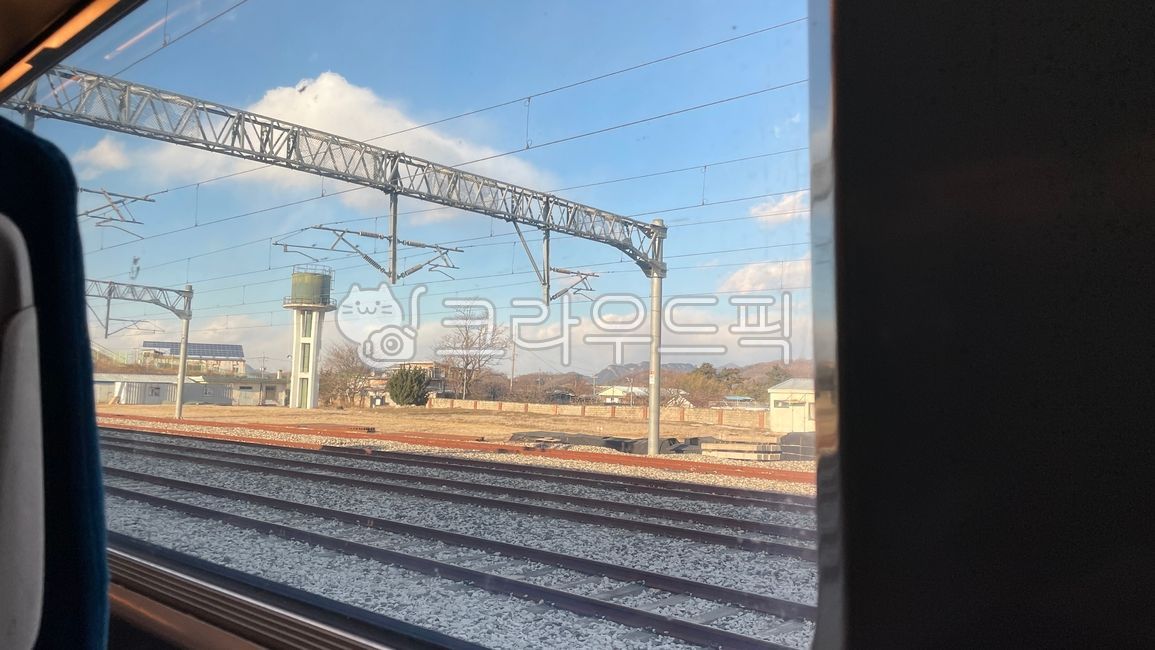 기차,철도,train,창문,기차창문,기찻길,railway,window,trip,travel