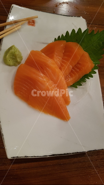 연어,사시미,초밥,와사비,살몬