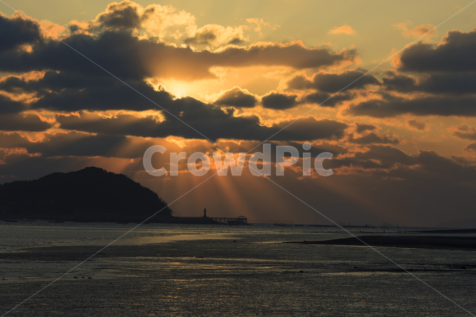 노을,일몰,빛내림,제부도,landscape,해질녘풍경,노을과구름,폰배경,바탕화면,sunset,일몰분위기,자연,풍경,nature,landscape,light,빛,flare,플레어,sunlight,햇빛,outdoors,옥외