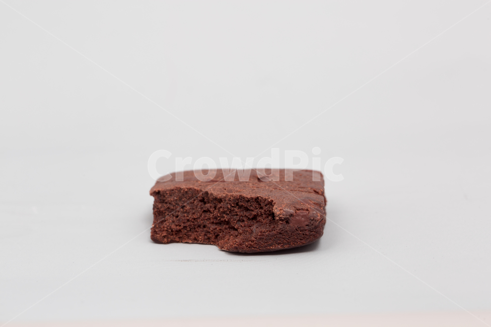 브라우니,베이커리,빵한조각,한입,초코,초코브라우니,초코칩브라우니,음식,식재료,요리,food,cook,meal,dishes,food reserves,디저트,간식,후식,dessert,snack