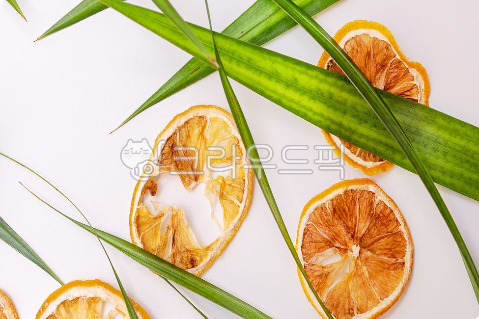 lemon,sliced,dried lemon,citrus fruits,divided leaves,background,fruit,vitamin,food