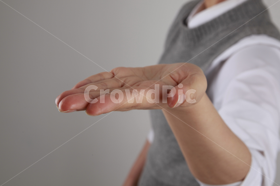 손각도,손,손모양,손가락,팔,왼손,손바닥,신체일부,손짓,표현,받침,사람,연출,컨셉,콘셉,동양인,human,person,body,hand,sign,expression,신체일부,몸,body,손,제스처,표시,손짓,표현,gesture,hand,sign,expression
