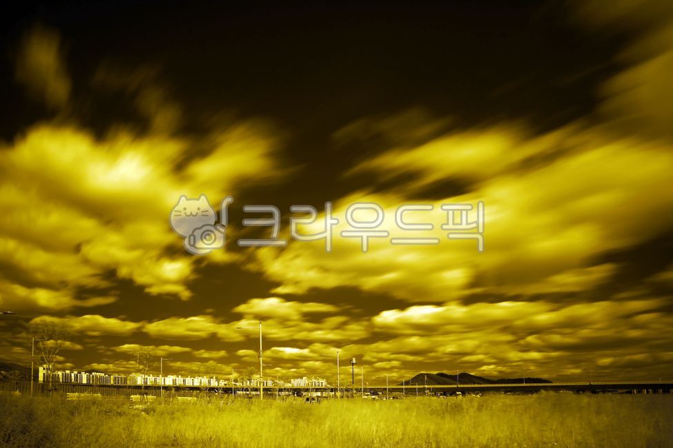 cloud,infrared photography,nature,Incheon,long exposure,Songdo New Town,Aam Bridge
