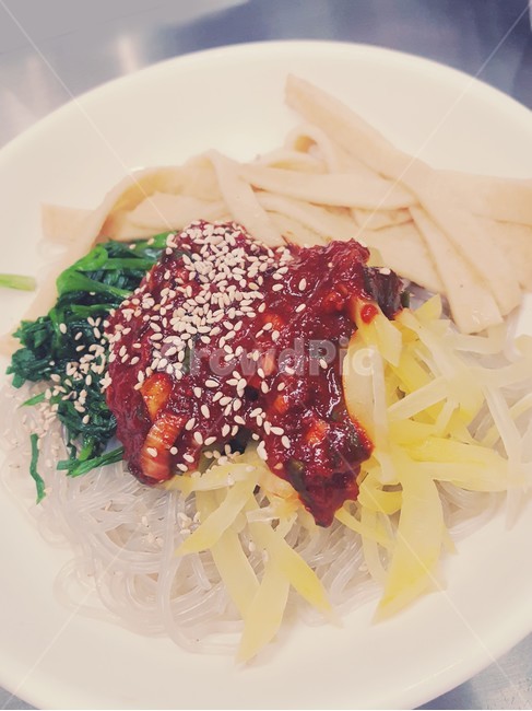 비빔당면,부산맛집,한국음식,시장음식,한식,koreanfood,noodle