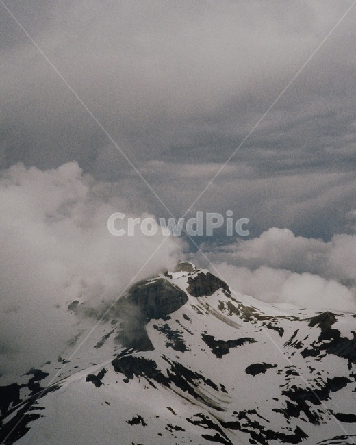 스위스,설산,산,눈,구름,cloud,풍경,필름,필름사진,snow,mountain,switzerland,겨울,계절,winter,season,자연,풍경,nature,landscape,해외,외국,세계,foreign,oversea,world,세계자연풍경,해외자연풍경,외국자연풍경,world nature landscape,outdoors,옥외,mountain range,산맥,ice,빙