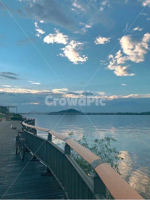 하늘,구름,자전거,한강,노을,반영,자연,풍경,nature,landscape,water,물,waterfront,워터 프론트
