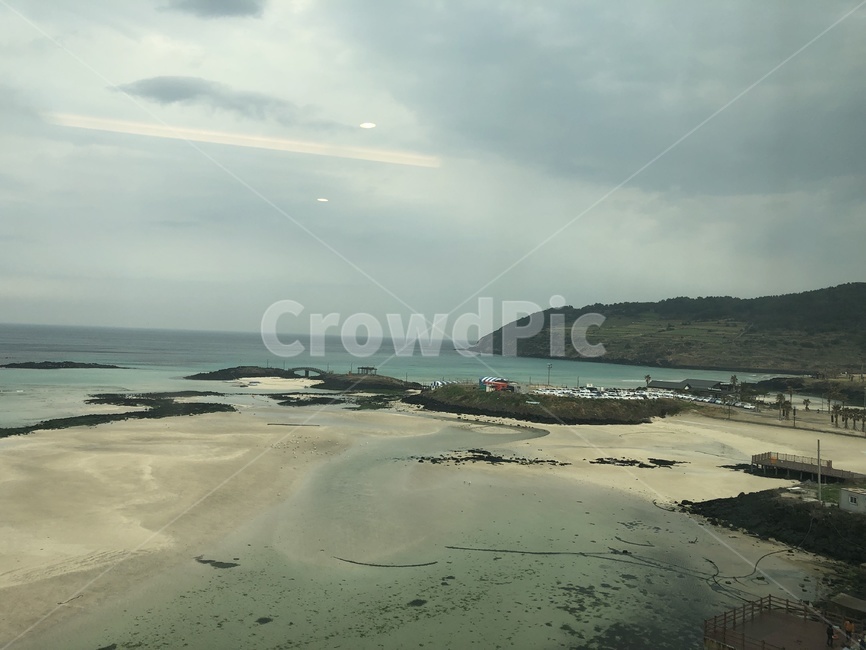 outdoors,옥외,land,땅,nature,물,water,해안선,shoreline,자연,sea,바다,ocean,대양,하늘,sky,자연,풍경,nature,landscape