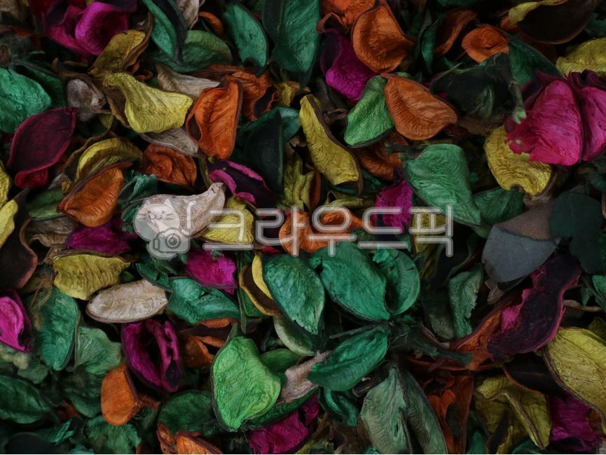 air freshener,dryflower,petal,leaf,perfume,dried flower