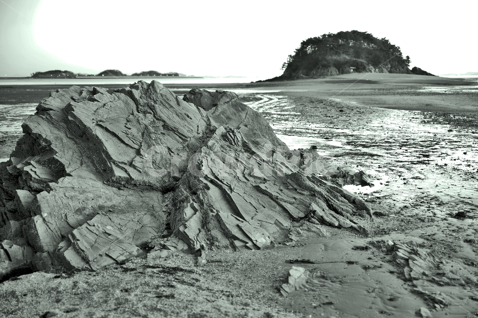 선재도,목섬,섬,서해,갯벌,썰물,바다,인천,흑백,바위,자연,풍경,nature,landscape