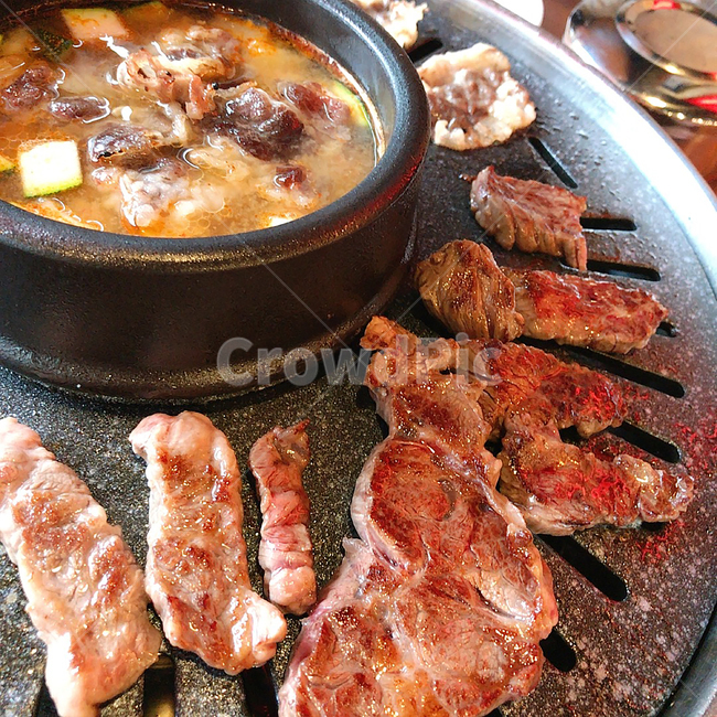 소고기,된장찌게,beef,bake,굽다,불판,fireplate,meal,식사,뚝배기,food,음식,stew,스튜
