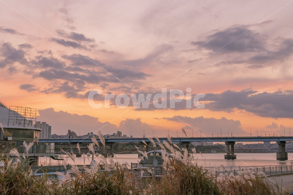 노을,sunset,한강,감성,색감,건축물,건물외관,exterior,building,structure,architecture,construction