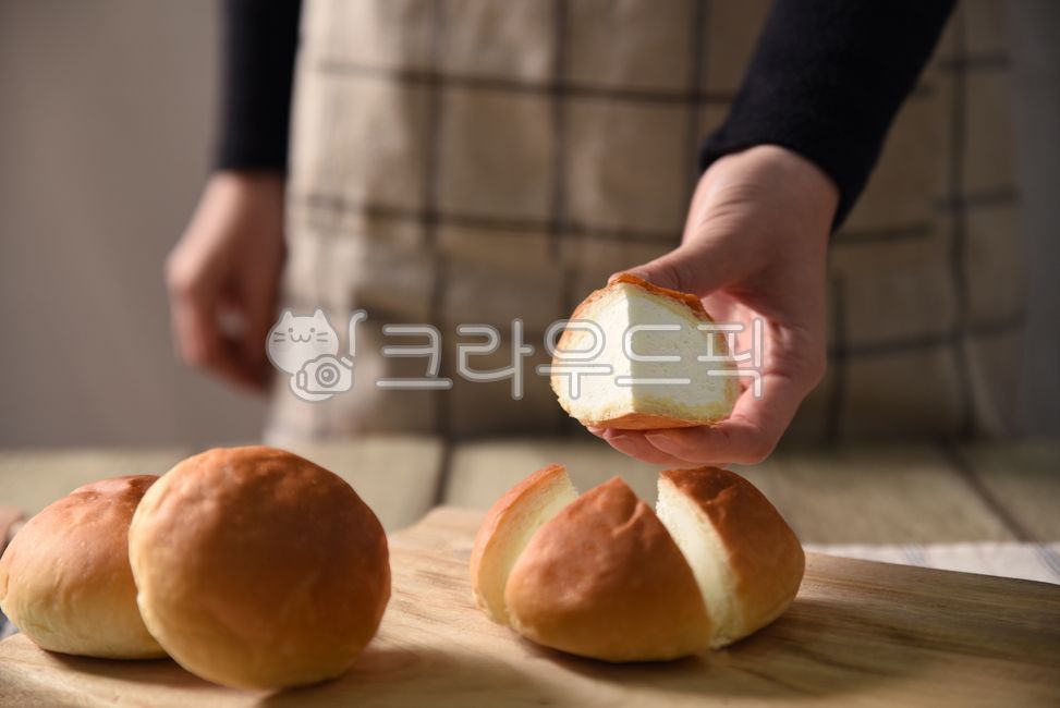 bread,bakery,snack,cream bread,cream,Cream Cheese Bread,food,creamcheese,dessert,Cream Cheese,creamcheesebread,Cream cheese dish