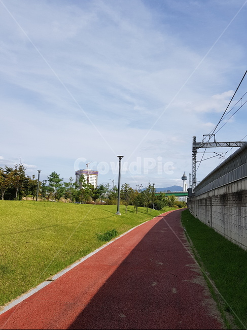 거리,산책로,양산시,잔디,가을하늘,철도길옆,자연,풍경,nature,landscape