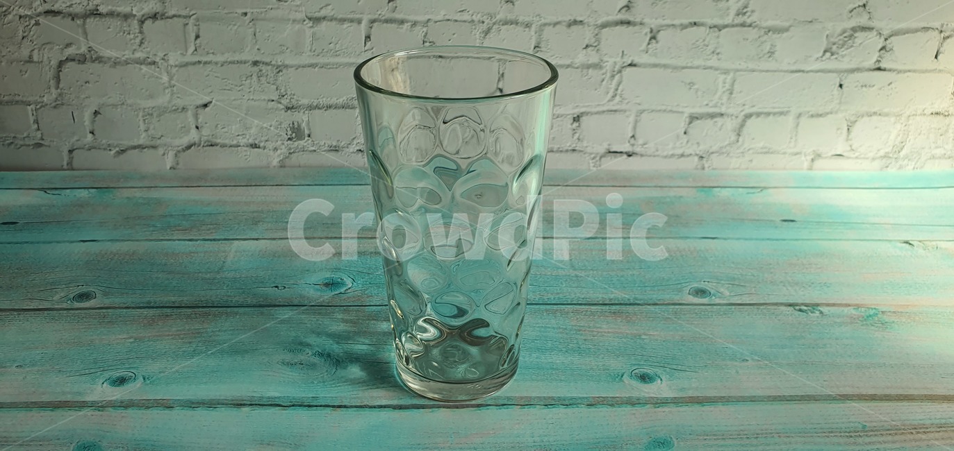 잔,컵,유리컵,유리잔,투명,음료,차,object,cup,background,clean,isolated,white,transparent,empty,clear,crystal,reflection,water,blank,liquid,single,nobody,tall,shiny,transparency,glassware,design,glass,유리,drink,beverage,마실것