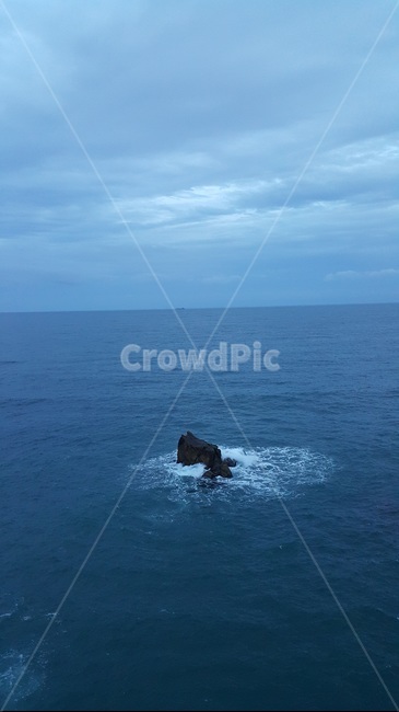 sea,바다,outdoors,옥외,nature,자연,water,물,ocean,대양,promontory,곶
