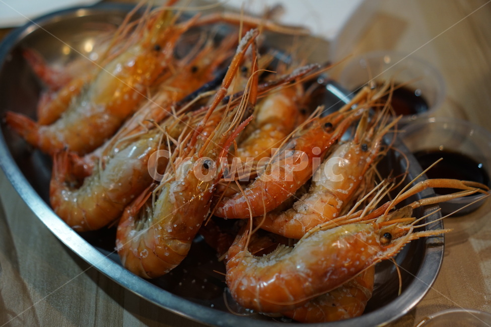 seafood,jumbo shrimp,shrimp,restaurant,Korean food,Saltgrilled shrimp,Seasoned grilled shrimp,Grilled Shrimp