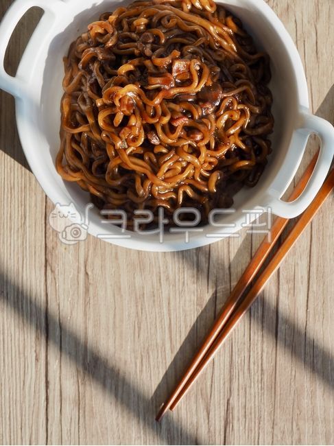 짜장면,짜장라면,라면,인스턴트식품,국수,음식,간편요리,간편식,요리,식사,소스,jajangmyeon,jajangramen,ramen,instantfood,noodle,food,simplecooking,conveniencefood,dish,meal,sauce,음식,식재료,요리,food,cook,meal,dishes,food reserves,면류,면요리,noodles